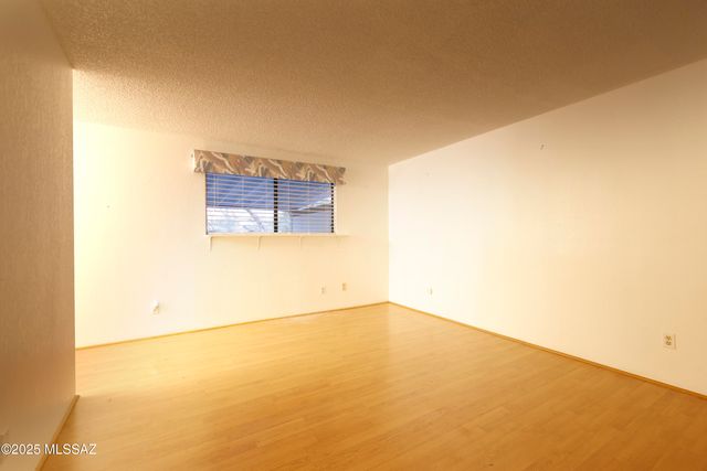 110 W Calle Melendrez, Green Valley, AZ 85614