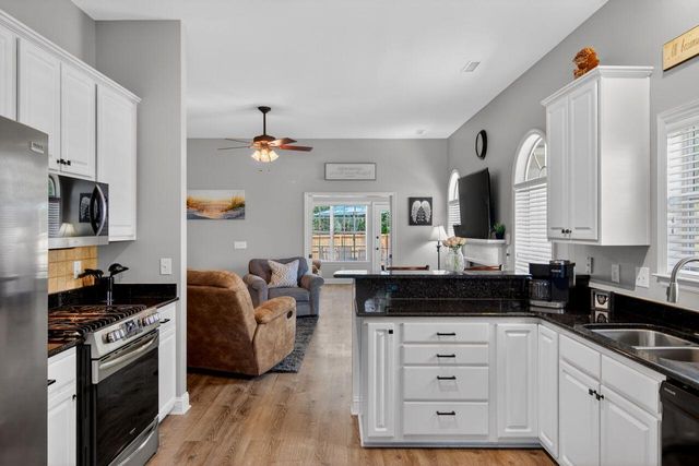 116 Summer Trace Drive, Summerville, SC 29485
