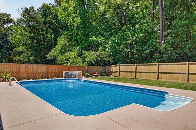 116 Summer Trace Drive, Summerville, SC 29485