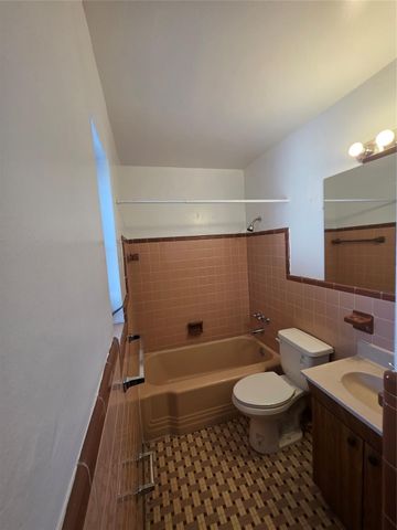 1739 Jackson Street, Hollywood, FL 33020