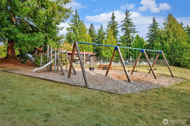 36671 Tamarack Drive NE, Hansville, WA 98340