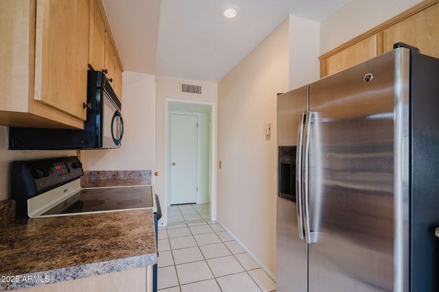 19419 N 133rd Avenue, Sun City West, AZ 85375