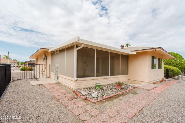 19419 N 133rd Avenue, Sun City West, AZ 85375