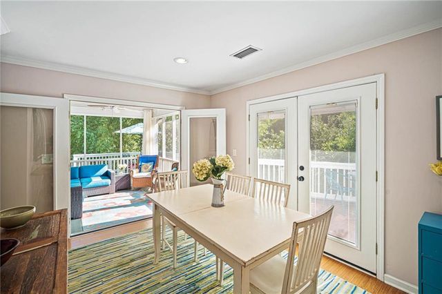 653 Bellangee Avenue, Fairhope, AL 36532