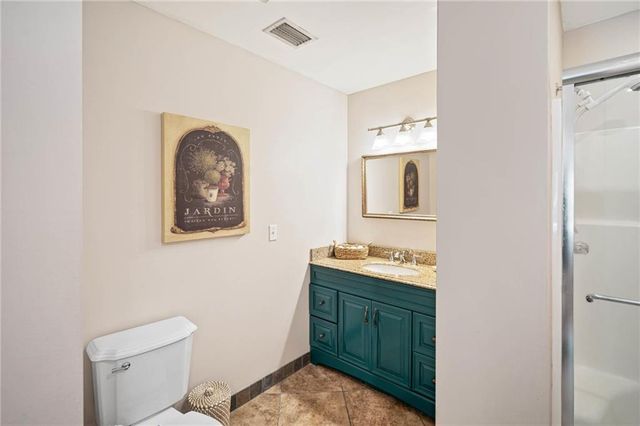 653 Bellangee Avenue, Fairhope, AL 36532