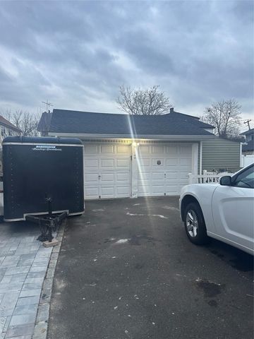 50 Marvin Avenue, Hempstead, NY 11550