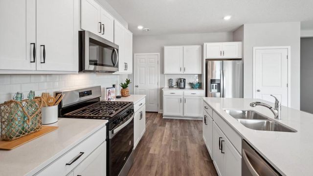 329 Sunflower Circle, Waconia, MN 55387