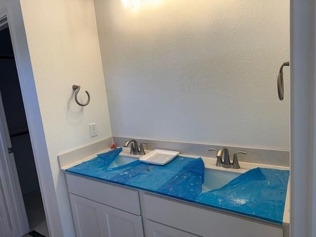 200 Judson ST, Bertram, TX 78605