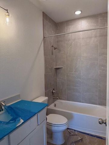 200 Judson ST, Bertram, TX 78605