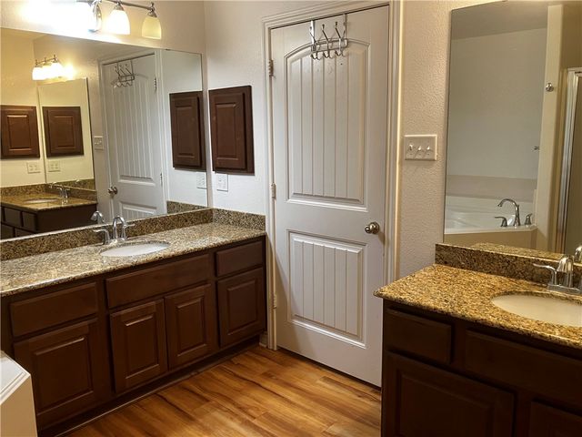 903 Emerald Dove Avenue, College Station, TX 77845