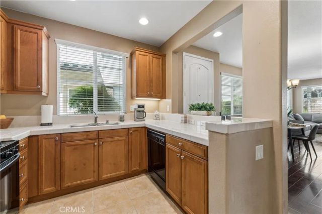 28458 Santa Rosa 541, Saugus, CA 91350