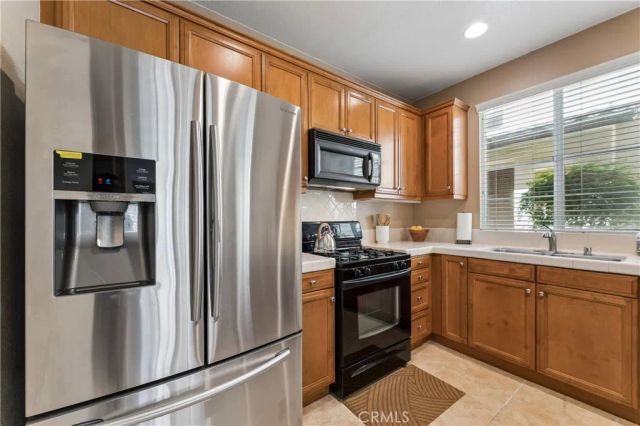 28458 Santa Rosa 541, Saugus, CA 91350