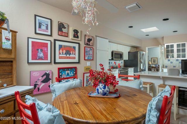 5450 N Crescent Ridge Drive, Tucson, AZ 85718