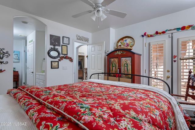 5450 N Crescent Ridge Drive, Tucson, AZ 85718