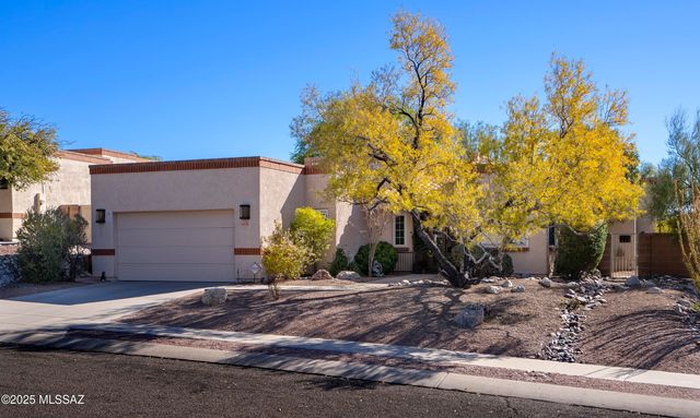 5450 N Crescent Ridge Drive, Tucson, AZ 85718