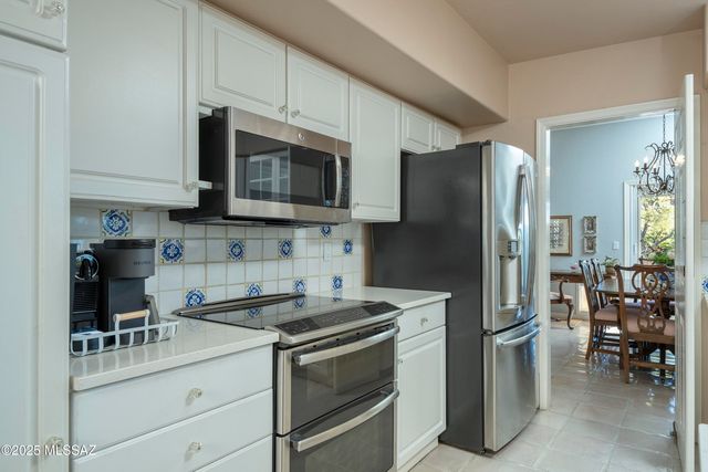 5450 N Crescent Ridge Drive, Tucson, AZ 85718