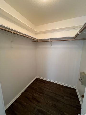 5904 Creekway, San Antonio, TX 78247