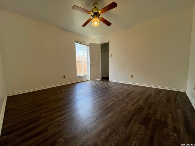 5904 Creekway, San Antonio, TX 78247