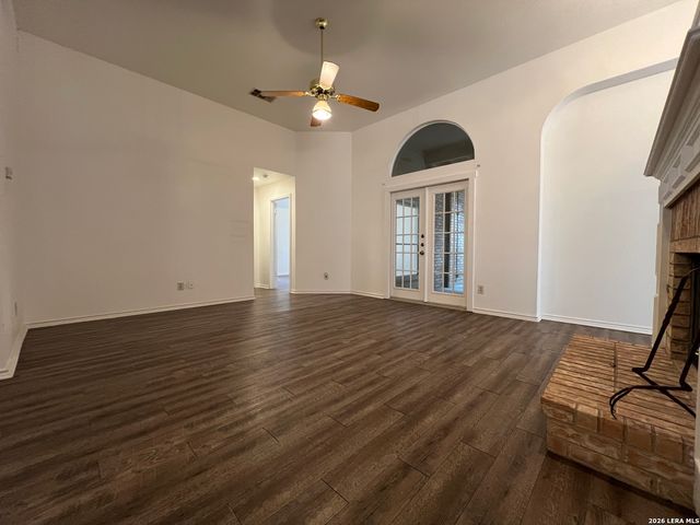 5904 Creekway, San Antonio, TX 78247