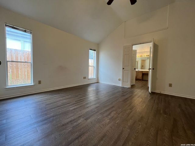 5904 Creekway, San Antonio, TX 78247
