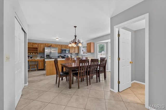 2087 Hackmann Estates Drive, St Charles, MO 63303