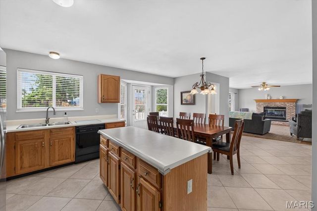 2087 Hackmann Estates Drive, St Charles, MO 63303