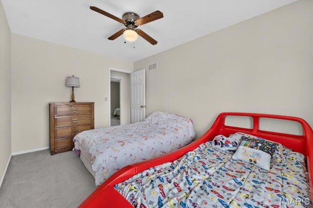 2087 Hackmann Estates Drive, St Charles, MO 63303