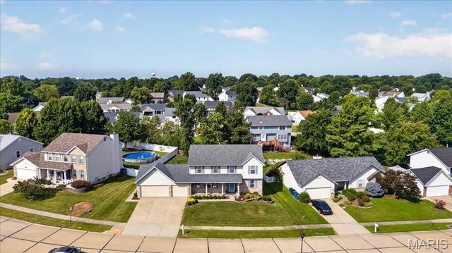 2087 Hackmann Estates Drive, St Charles, MO 63303