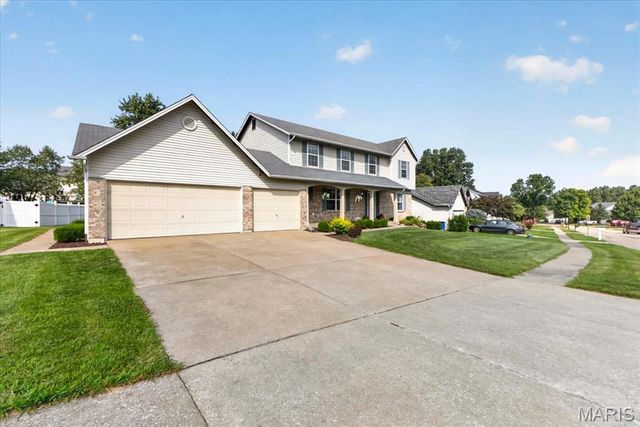 2087 Hackmann Estates Drive, St Charles, MO 63303