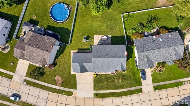 2087 Hackmann Estates Drive, St Charles, MO 63303