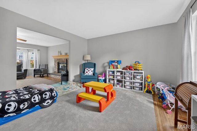 2087 Hackmann Estates Drive, St Charles, MO 63303