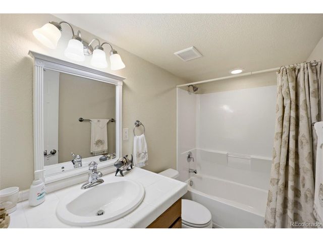 4135 Cherryvale Dr, Colorado Springs, CO 80918