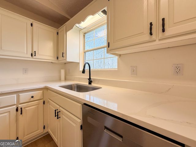 1492 Highway 198, Carnesville, GA 30521