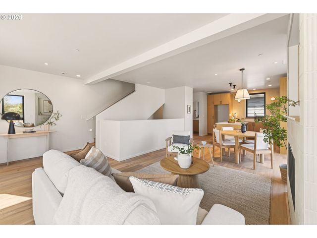 4635 N CAMPBELL Ave, Portland, OR 97217