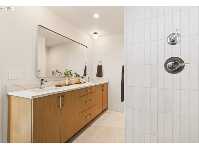 4635 N CAMPBELL Ave, Portland, OR 97217