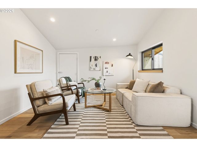 4635 N CAMPBELL Ave, Portland, OR 97217