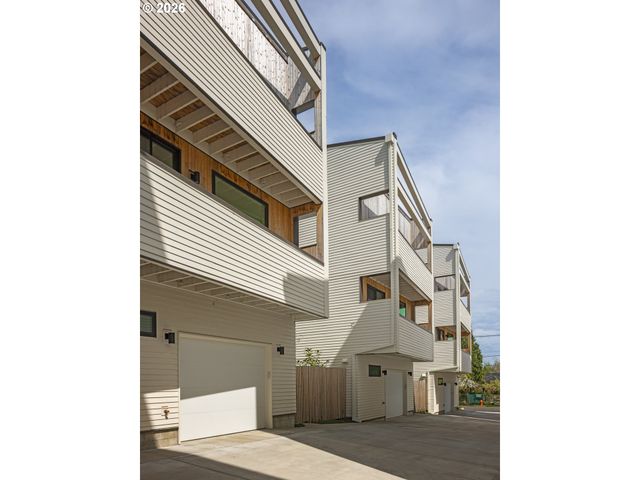 4635 N CAMPBELL Ave, Portland, OR 97217