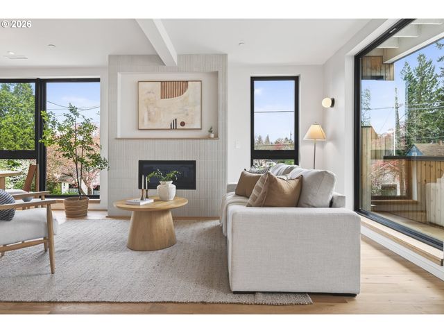 4635 N CAMPBELL Ave, Portland, OR 97217