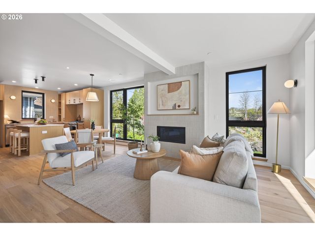 4635 N CAMPBELL Ave, Portland, OR 97217