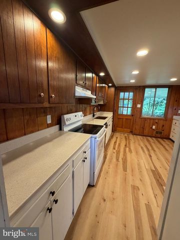 4220 ARABY CHURCH RD, Frederick, MD 21704