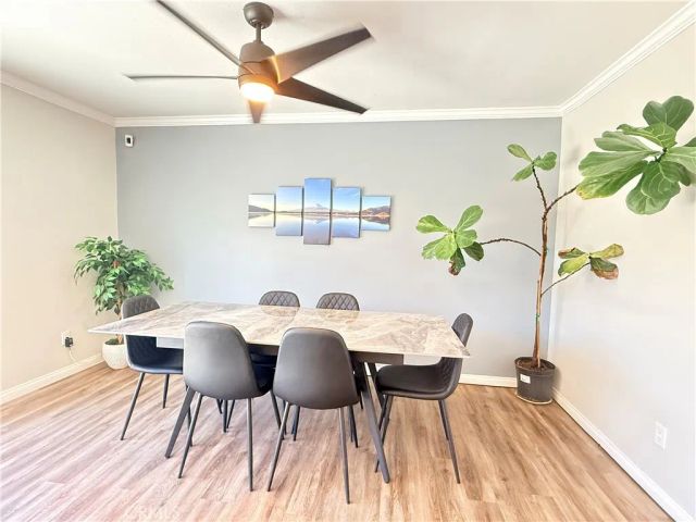 20120 Runnymede Street 15, Winnetka, CA 91306