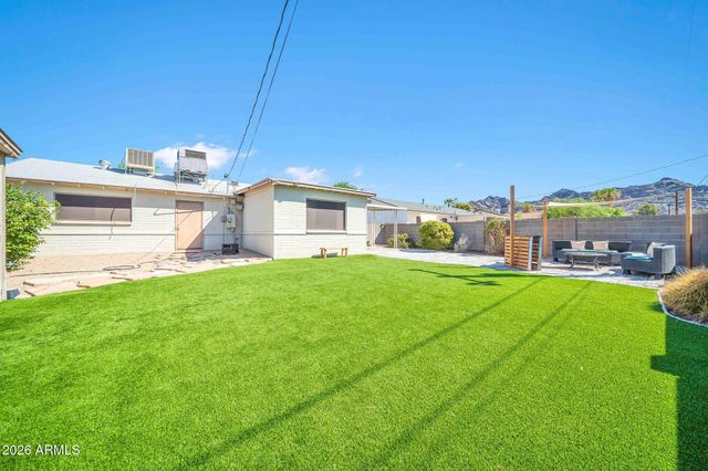 1037 E DIANA Avenue, Phoenix, AZ 85020