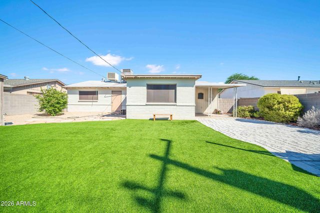 1037 E DIANA Avenue, Phoenix, AZ 85020