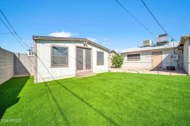 1037 E DIANA Avenue, Phoenix, AZ 85020