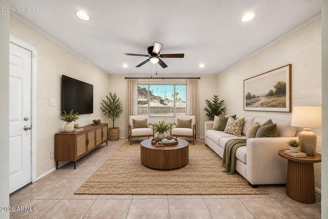 1037 E DIANA Avenue, Phoenix, AZ 85020