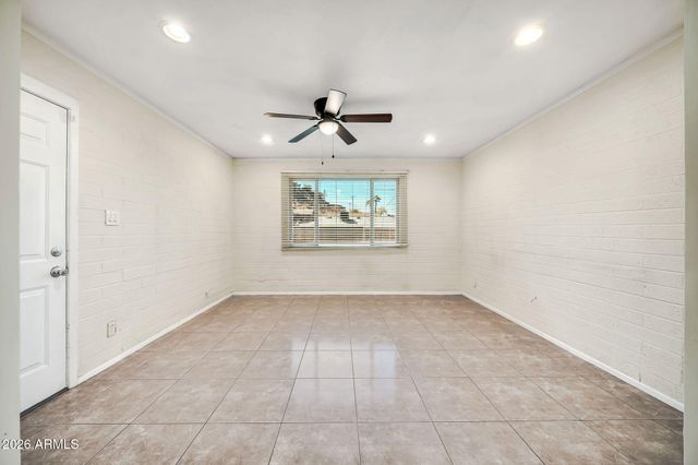 1037 E DIANA Avenue, Phoenix, AZ 85020