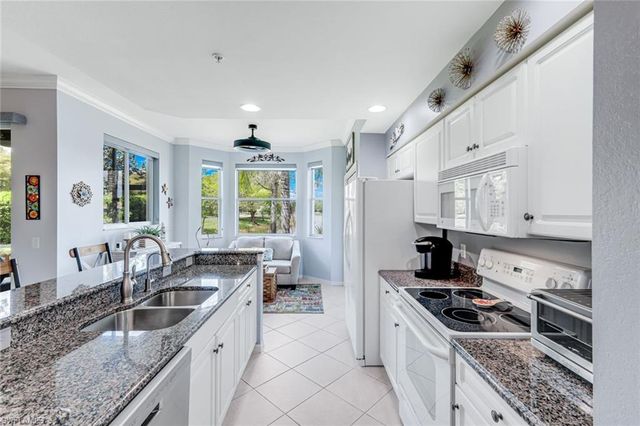 20070 Barletta LN 112, Estero, FL 33928