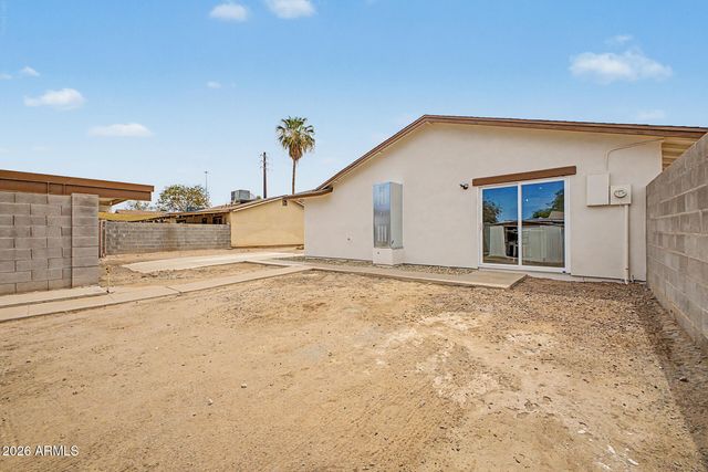 1134 N 60th Drive, Phoenix, AZ 85043