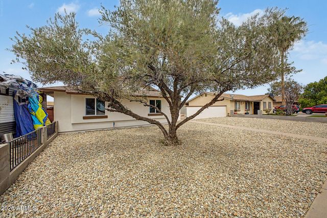 1134 N 60th Drive, Phoenix, AZ 85043