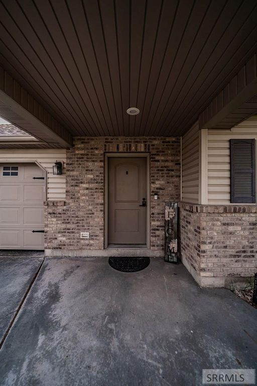 Image 5 of property listing at 3694 E Capstone Drive, Idaho Falls, ID 83401